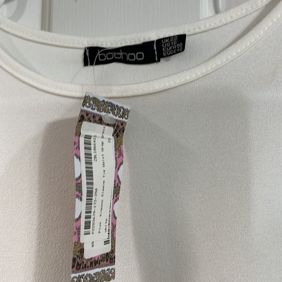 NWT White Boohoo Dress - Picture 3 of 4